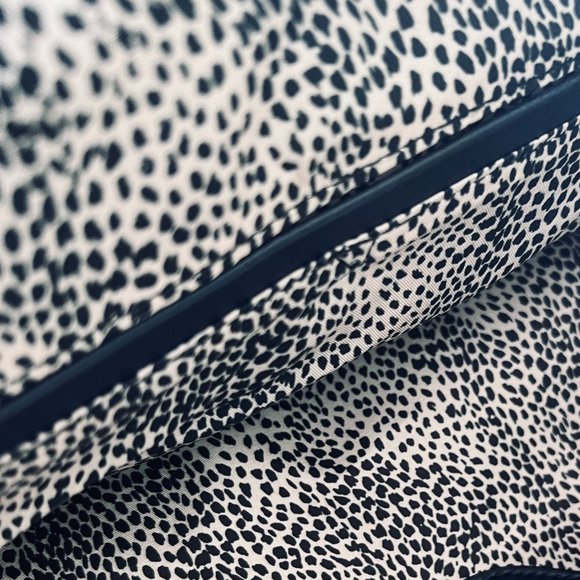 ISABELLE Vegan NylonTote Navy NWT - Picture 7 of 10